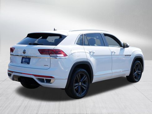 Certified 2022 Volkswagen Atlas Cross Sport SEL R-Line AWD/4WD image 7