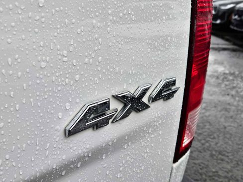 Used 2023 RAM 1500 Classic SLT image 17