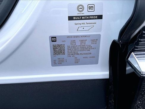 Certified 2024 Cadillac Lyriq Luxury AWD/4WD image 19