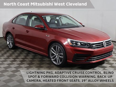 Used 2018 Volkswagen Passat 2.0T R-Line w/ R-Line Lighting Package image 1