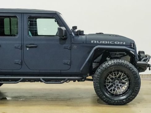 Used 2025 Jeep Wrangler Unlimited Rubicon 392 image 16