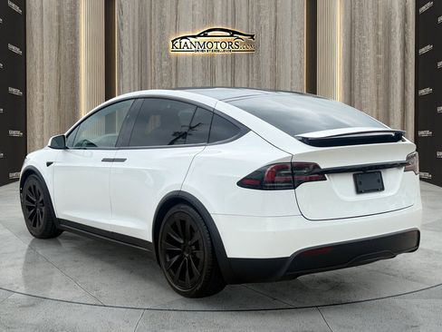 Used 2023 Tesla Model X AWD/4WD image 8