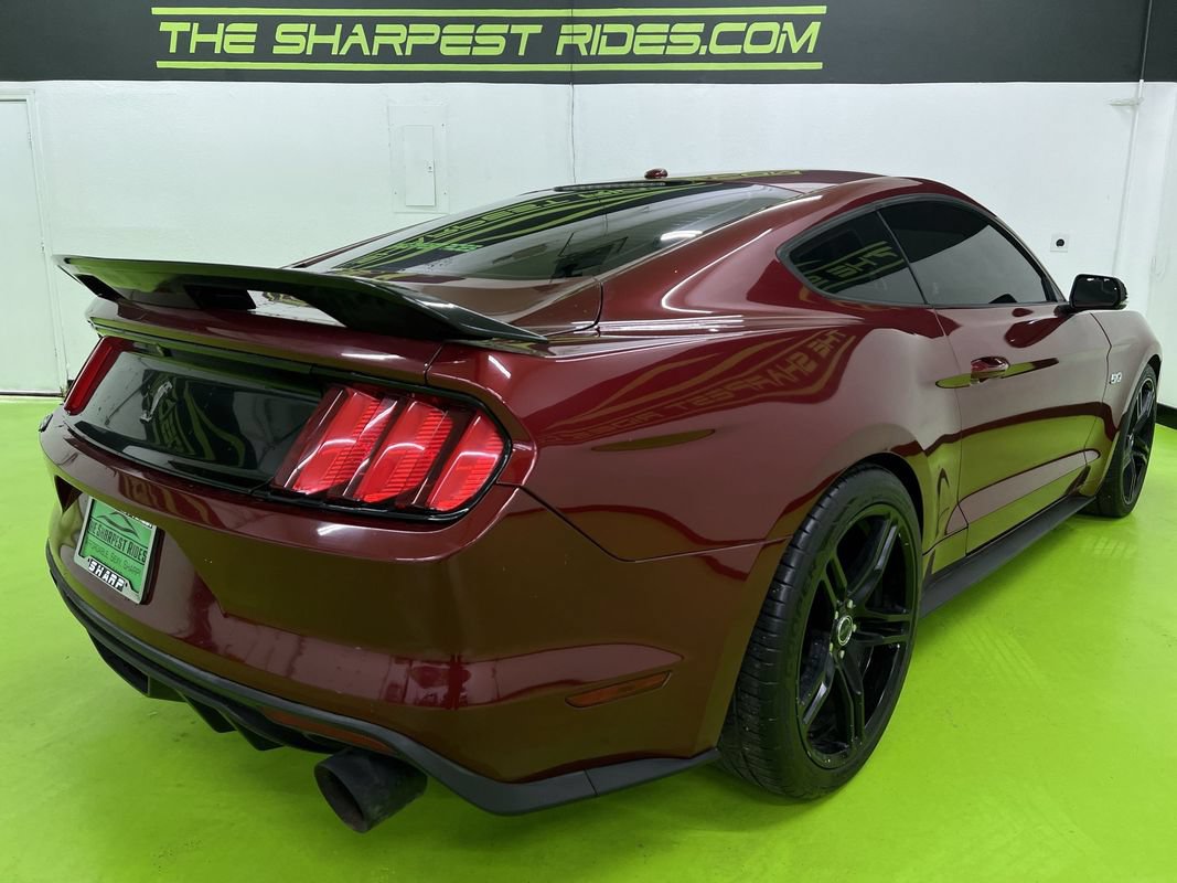Used 2017 Ford Mustang GT Premium RWD image 10