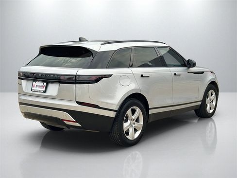 Used 2025 Land Rover Range Rover Velar S image 5