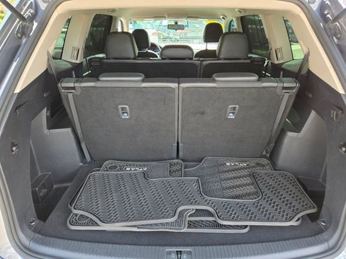 Used 2018 Volkswagen Atlas SE FWD image 11