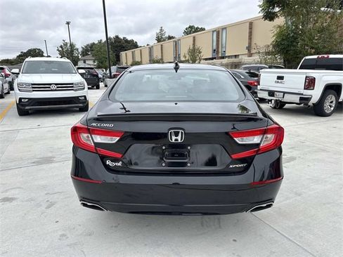 Used 2022 Honda Accord Sport image 6