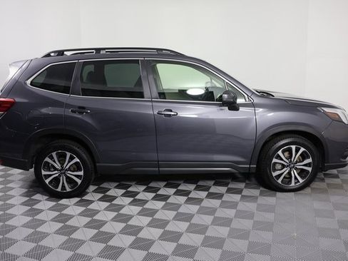Used 2023 Subaru Forester Limited image 9