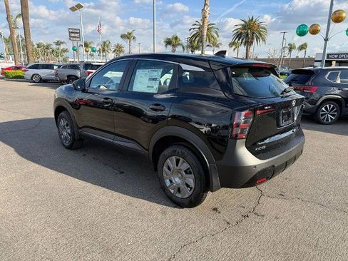 New 2026 Nissan Kicks S image 4