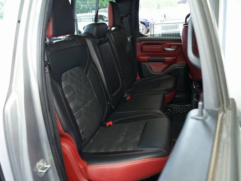 Used 2019 RAM 1500 Rebel image 9