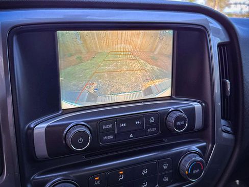 Used 2018 Chevrolet Silverado 1500 LT w/ Trailering Package image 25