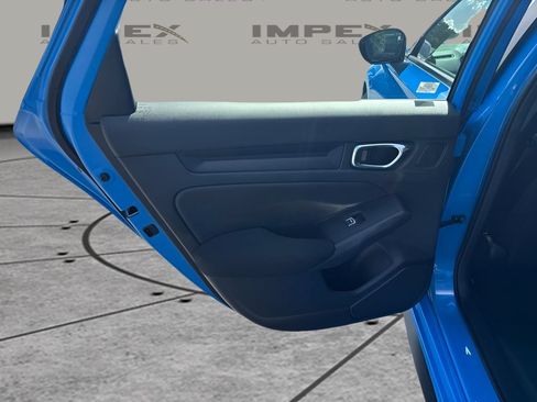 Used 2025 Honda Civic Sport image 19