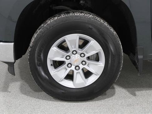 Used 2025 Chevrolet Silverado 1500 LT image 21