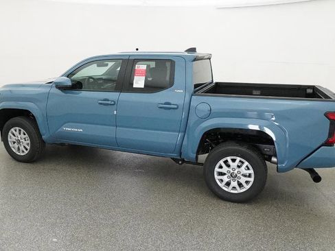 New 2026 Toyota Tacoma SR5 image 33