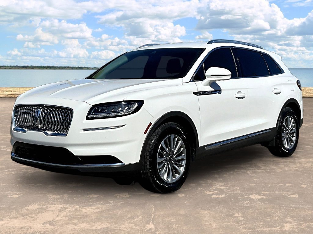 Used 2022 Lincoln Nautilus FWD w/ Premium Package image 1