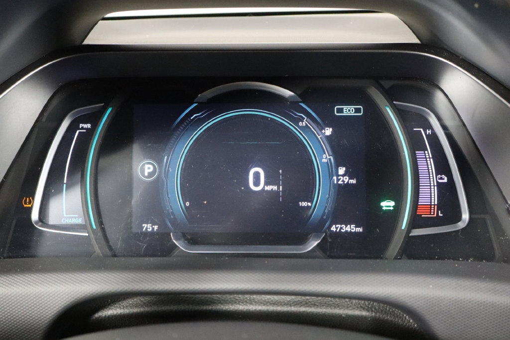 Used 2021 Hyundai Ioniq Limited FWD image 11