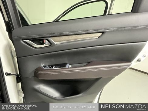 Certified 2025 MAZDA CX-5 Signature image 18