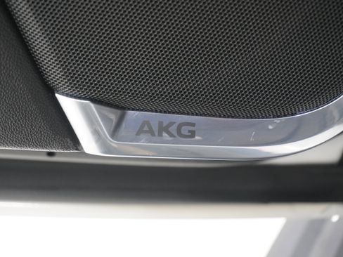 Used 2021 Cadillac Escalade Sport w/ Driver Assist Tech Package image 20