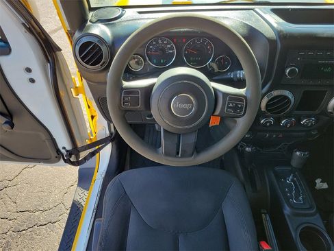 Used 2016 Jeep Wrangler Sport image 9