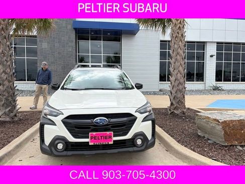 Used 2025 Subaru Outback Onyx Edition AWD/4WD image 2