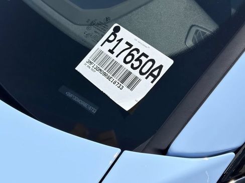 Used 2024 BMW M2 w/ Lighting Package RWD image 33