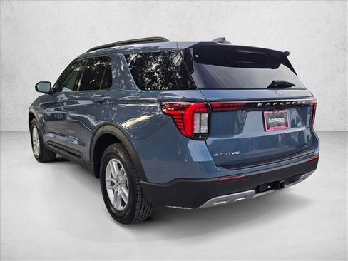 New 2026 Ford Explorer Active w/ Active Comfort Package RWD image 8