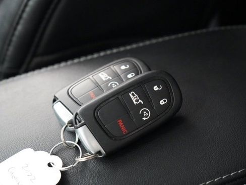 Used 2022 Jeep Cherokee Latitude Lux image 36