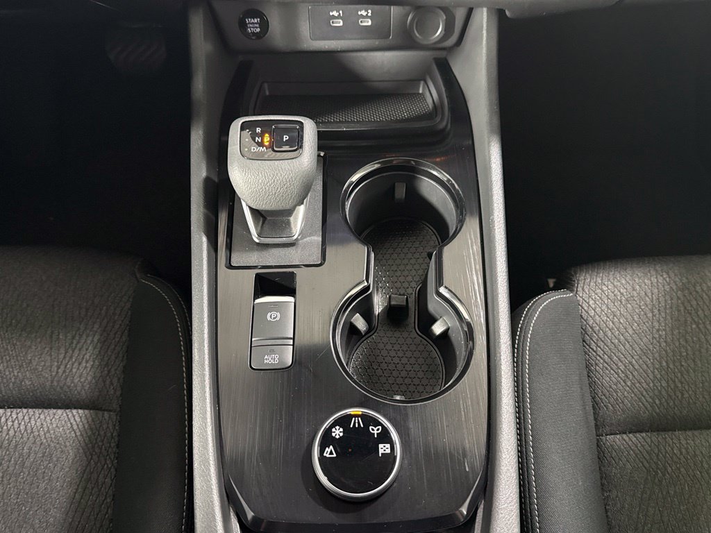 Used 2024 Nissan Rogue SV AWD/4WD image 26