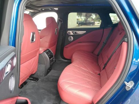 Used 2025 BMW XM AWD/4WD image 17