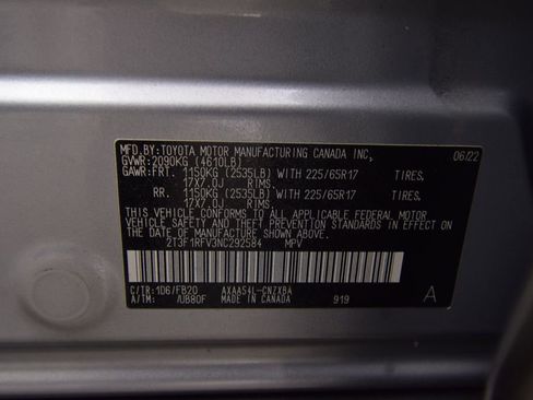 Used 2022 Toyota RAV4 LE image 27