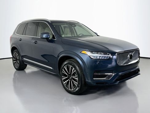 New 2025 Volvo XC90 T8 Plus w/ Protection Package Premier image 3