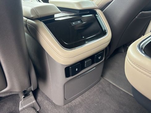 Used 2023 Lincoln Navigator L Reserve AWD/4WD image 29
