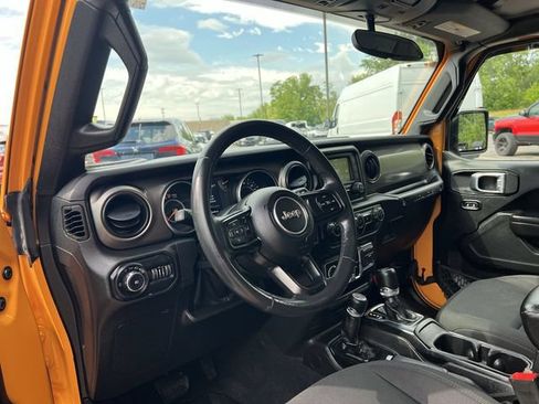 Used 2018 Jeep Wrangler Unlimited Sport S AWD/4WD image 18