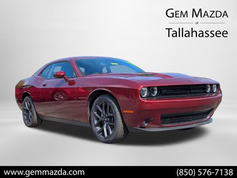 Used 2021 Dodge Challenger SXT w/ Plus Package RWD image 1