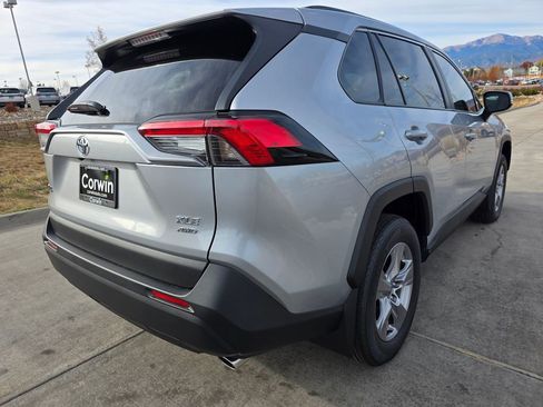 Used 2025 Toyota RAV4 XLE image 9