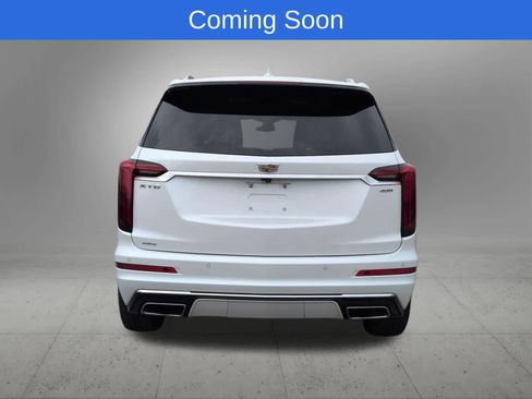 Used 2023 Cadillac XT6 Premium Luxury image 5