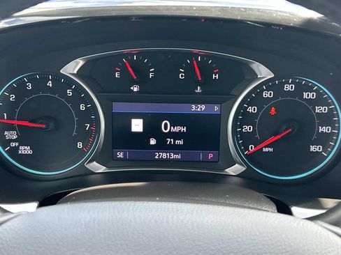 Used 2021 Chevrolet Traverse RS AWD/4WD image 41