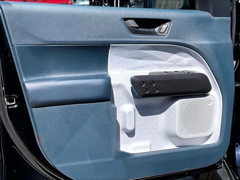 Used 2025 Ford Maverick XLT FWD image 41