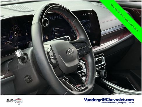 Certified 2024 Chevrolet Traverse RS w/ LPO, Floor Liner Package FWD image 9