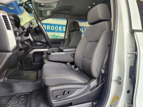 Used 2019 Chevrolet Silverado 2500 LT image 4