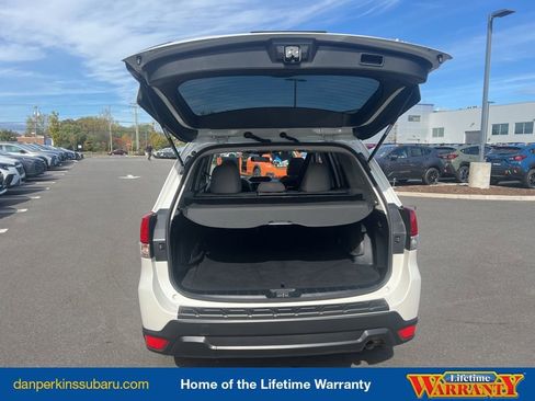 Certified 2024 Subaru Forester image 37