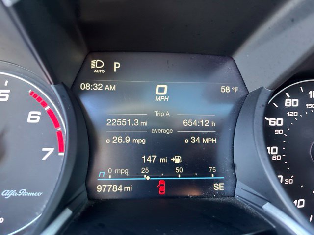 Used 2022 Alfa Romeo Stelvio Ti AWD/4WD image 23