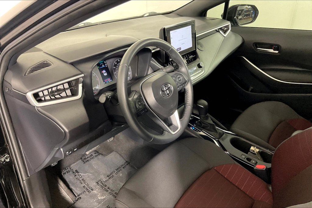 Used 2024 Toyota Corolla SE FWD image 15