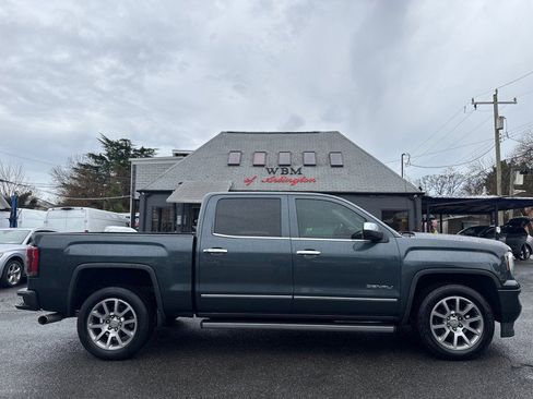 Used 2017 GMC Sierra 1500 Denali image 6
