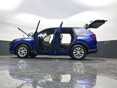 Used 2023 Honda CR-V LX image 44