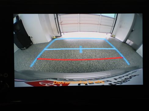 Certified 2025 Toyota Corolla SE FWD image 20