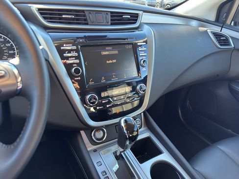 Certified 2024 Nissan Murano SV w/ SV Midnight Edition Package image 21