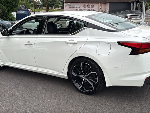 Certified 2024 Nissan Altima 2.5 SR FWD image 22