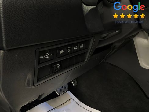 Used 2025 Nissan Leaf S FWD image 30