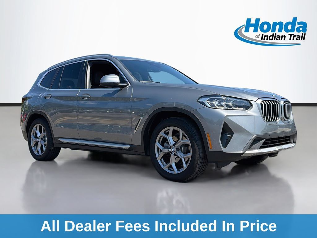 Used 2023 BMW X3 xDrive30i w/ Premium Package AWD/4WD image 1