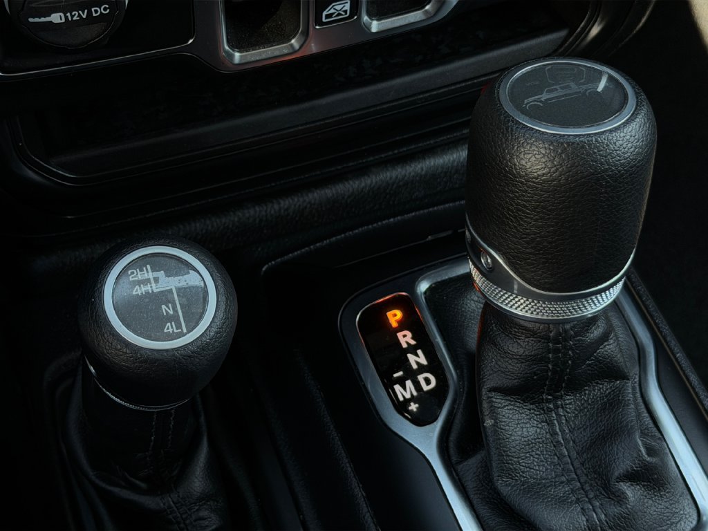 Used 2022 Jeep Gladiator Sport AWD/4WD image 18